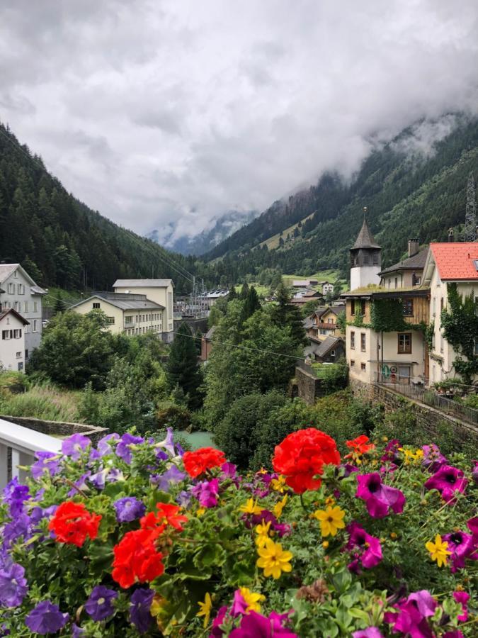 Апартаменты Alpine Haus Гёшенен Экстерьер фото